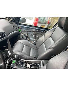 Produktname: "Volvo V70 Luxus Leder-Interieur-Set in Dunkelgrau"

Kurzbeschreibung: "Veredeln Sie Ihren Volvo V70 mit unserem hochwertigen Leder-Interieur-Set in edlem Dunkelgrau."