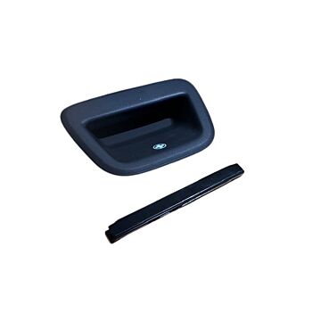 Handgreep Kofferbak Vloermat Zwart met EHBO sticker Volvo V70 - XC70 - V60 - XC60 - XC90
