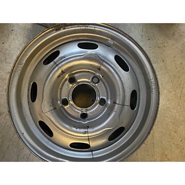 Stahlfelge 4 x 15 Zoll Amazon+PV544+Duett Volvo Teil 670429