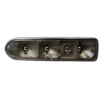 Heckleuchtengehäuse links, Volvo P1800E/P1800ES, Gebraucht, 682687